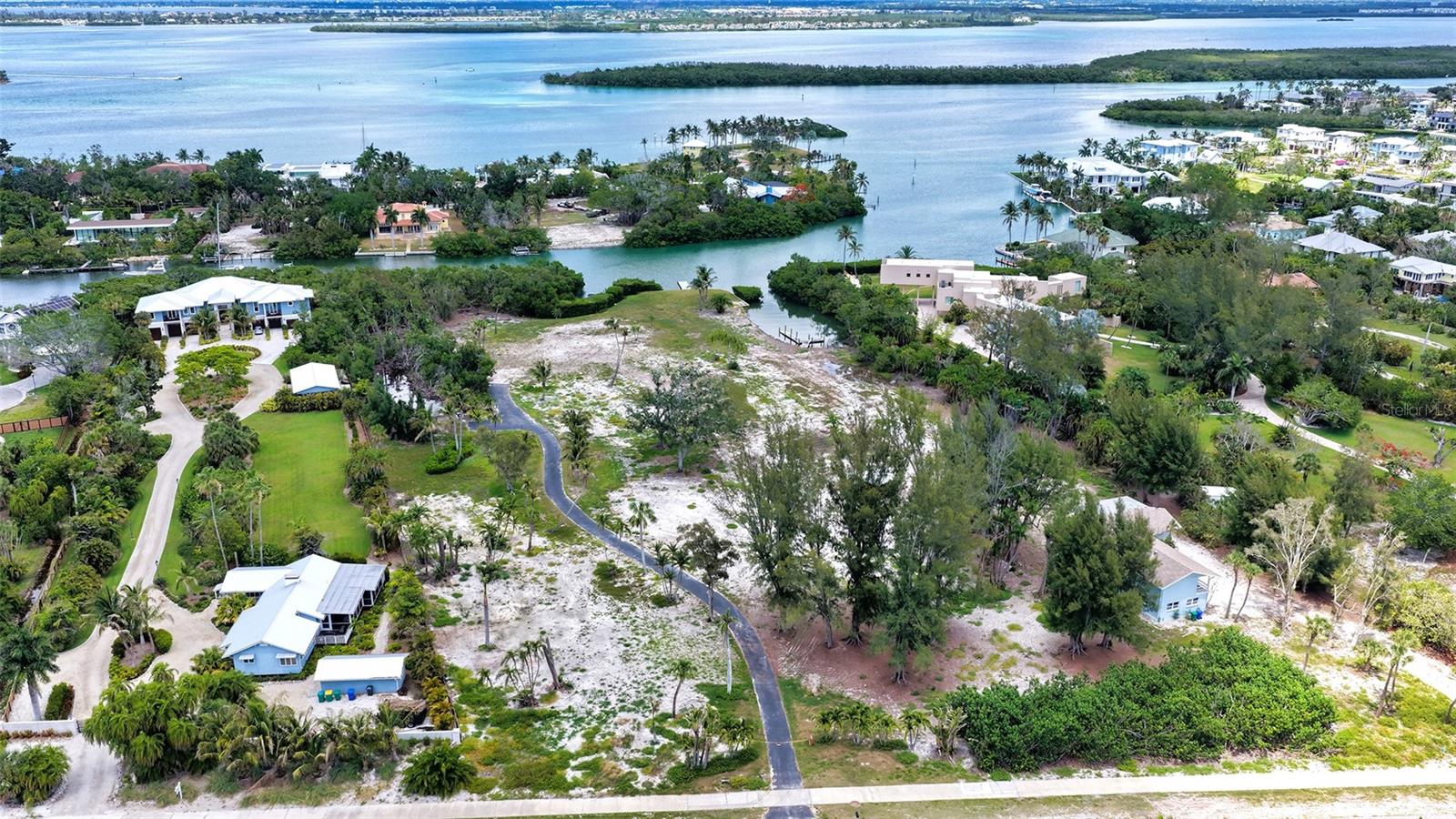 6664 & 6660 & 6670 GULF OF MEXICO DR — photo 15