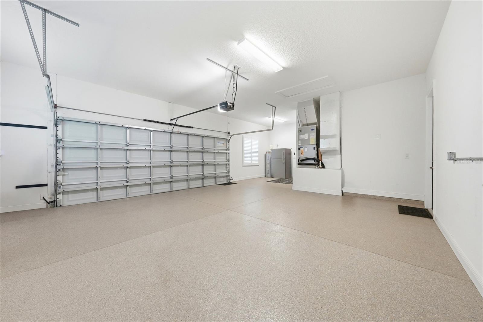 5066 GREENS DR — photo 67