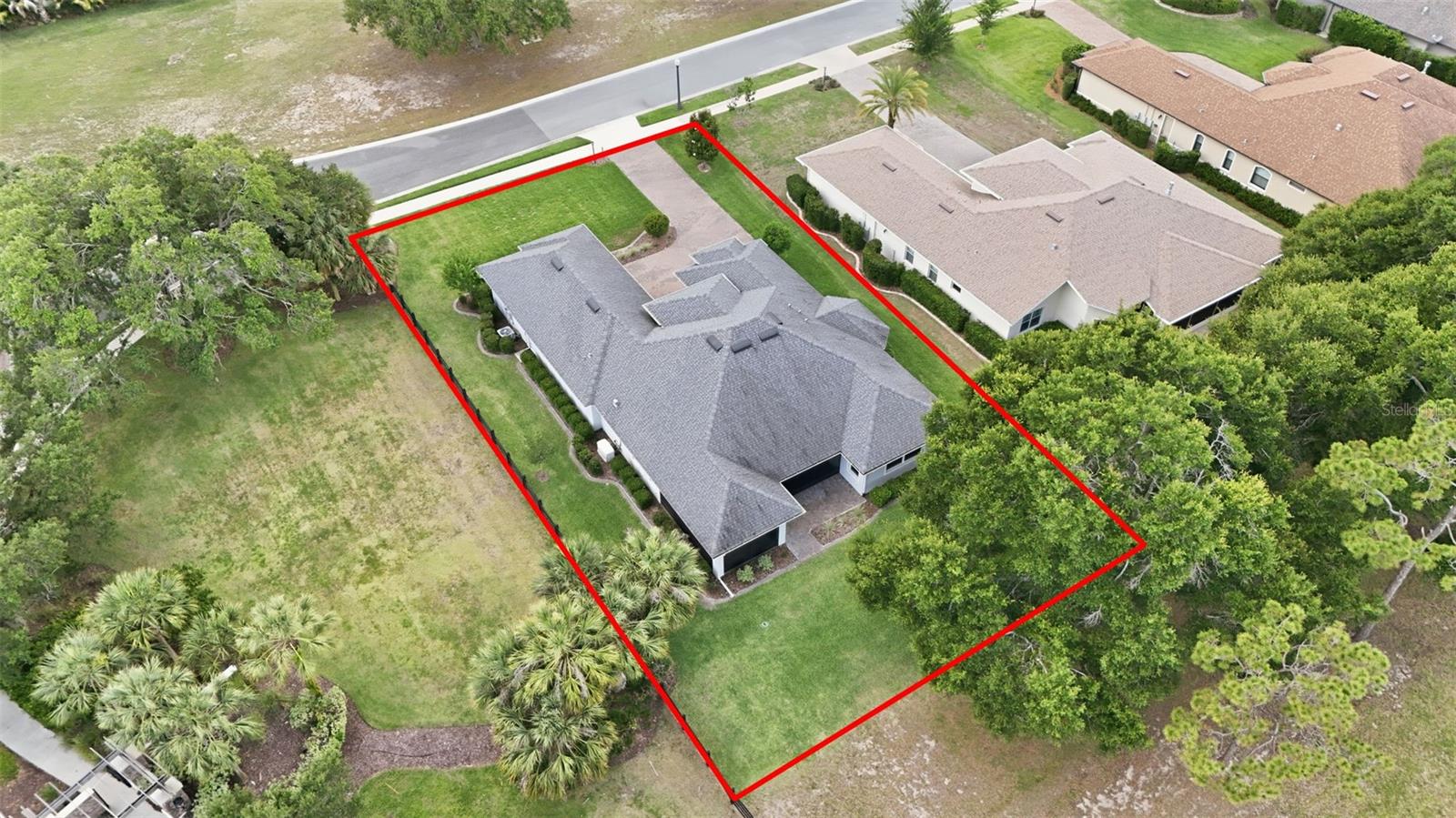 5066 GREENS DR — photo 74