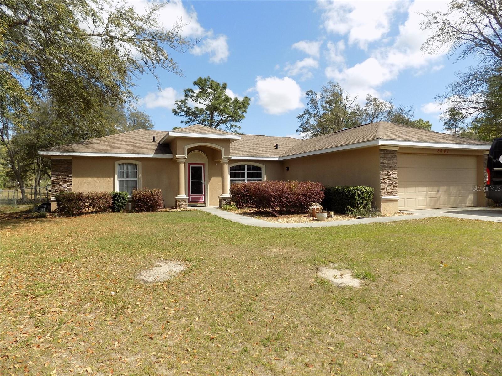 2047 W PARAGON LN photo
