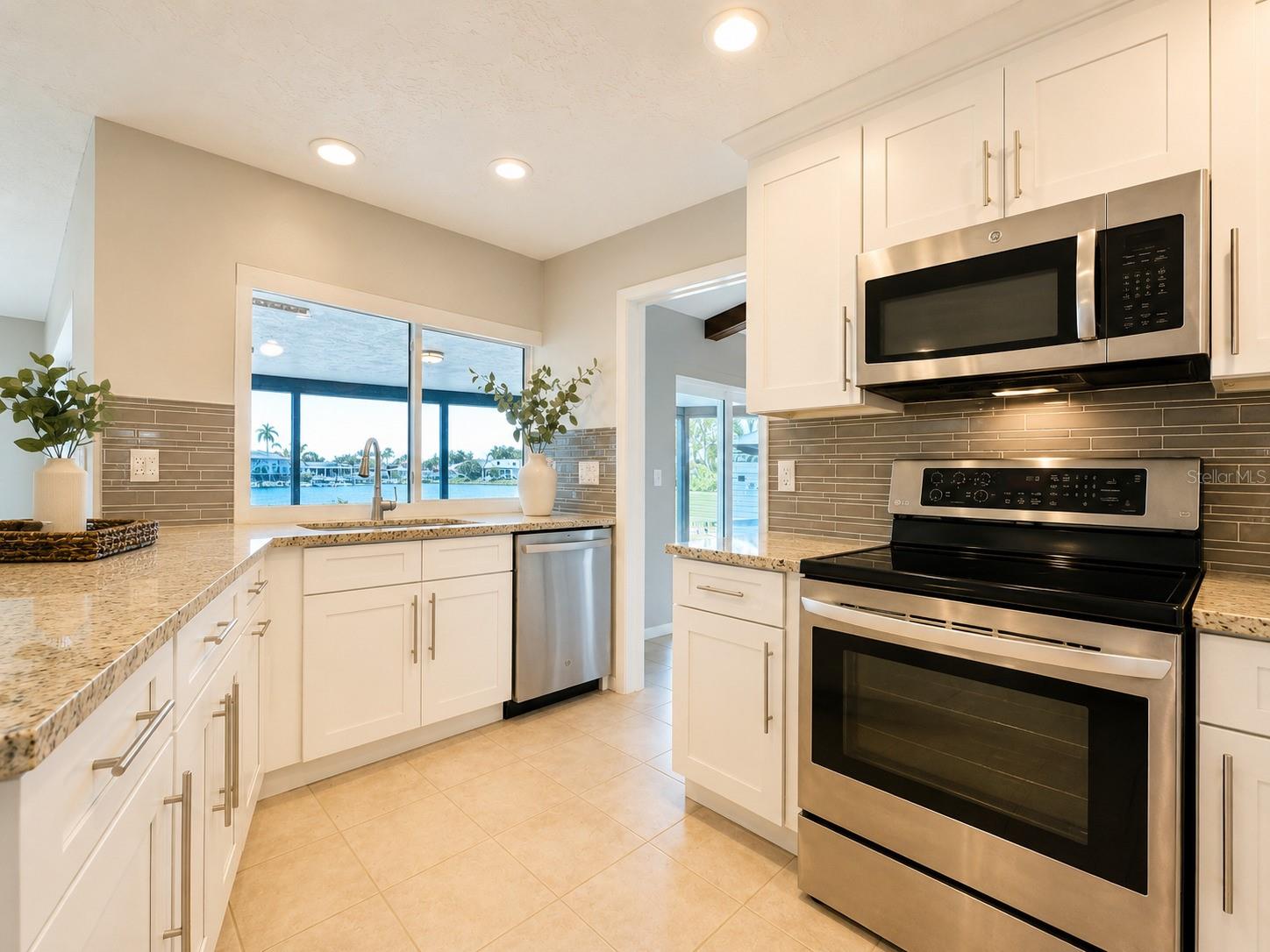 4901 LANSING ST NE — photo 18