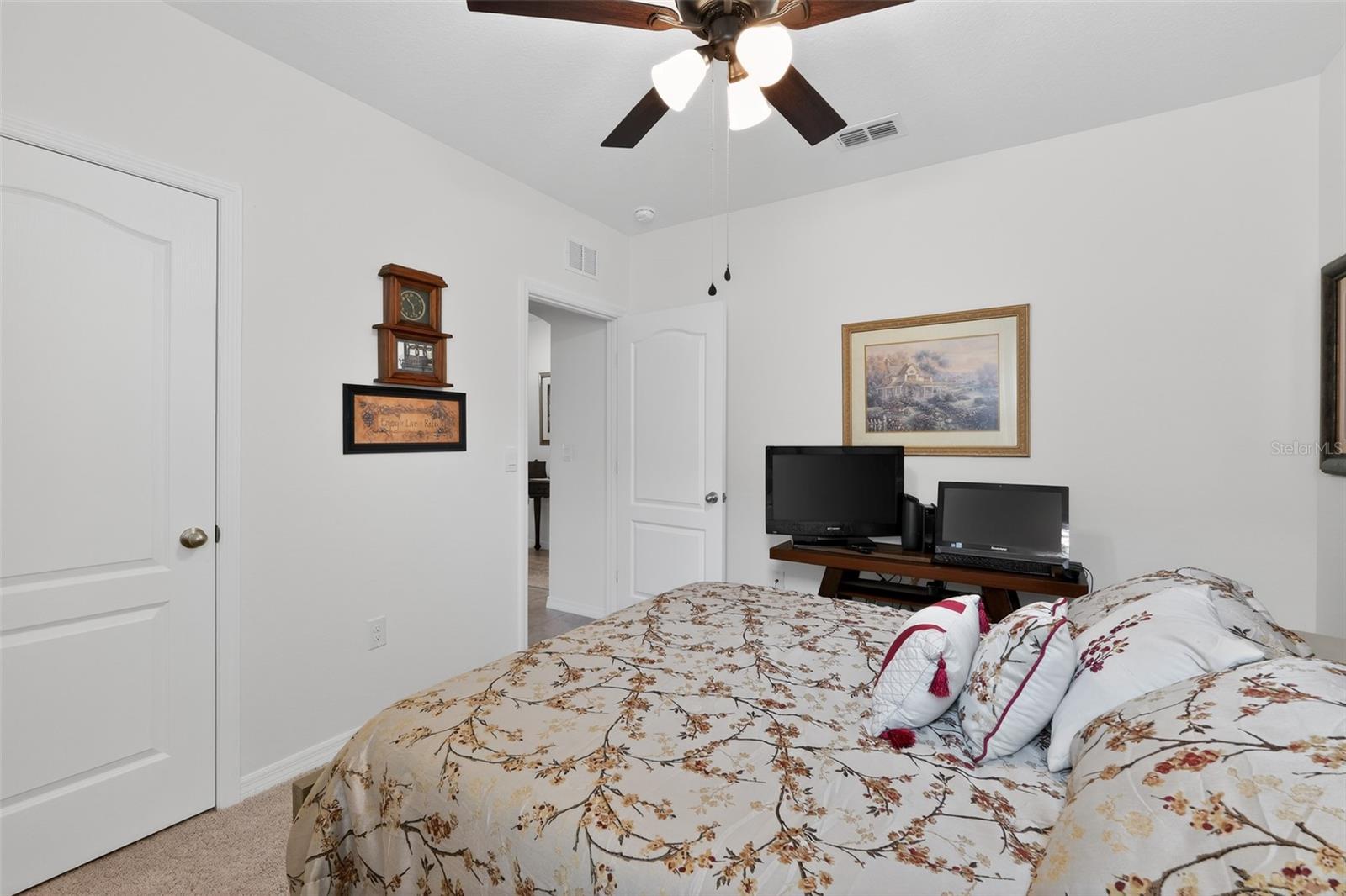 524 BOARDWALK AVE — photo 24