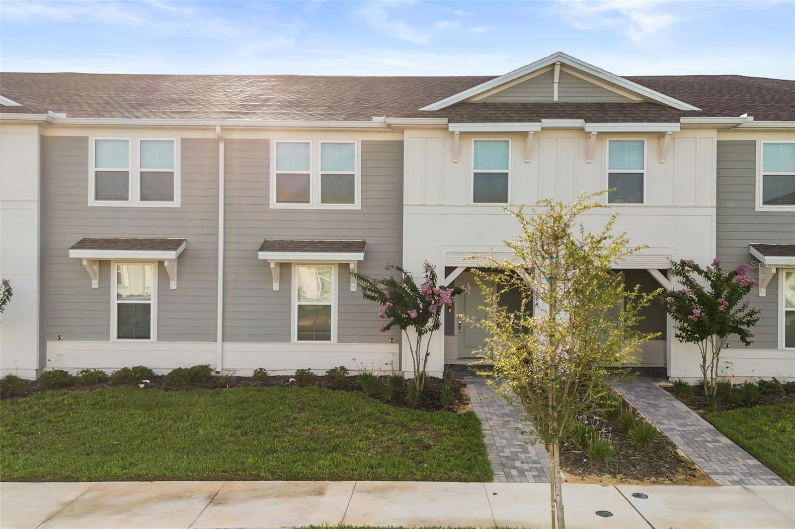 1284 BLUE ISLAND DR photo