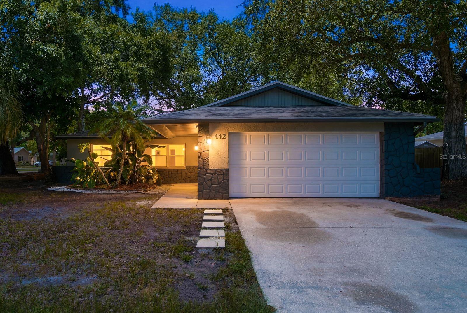442 EVERGREEN DR photo
