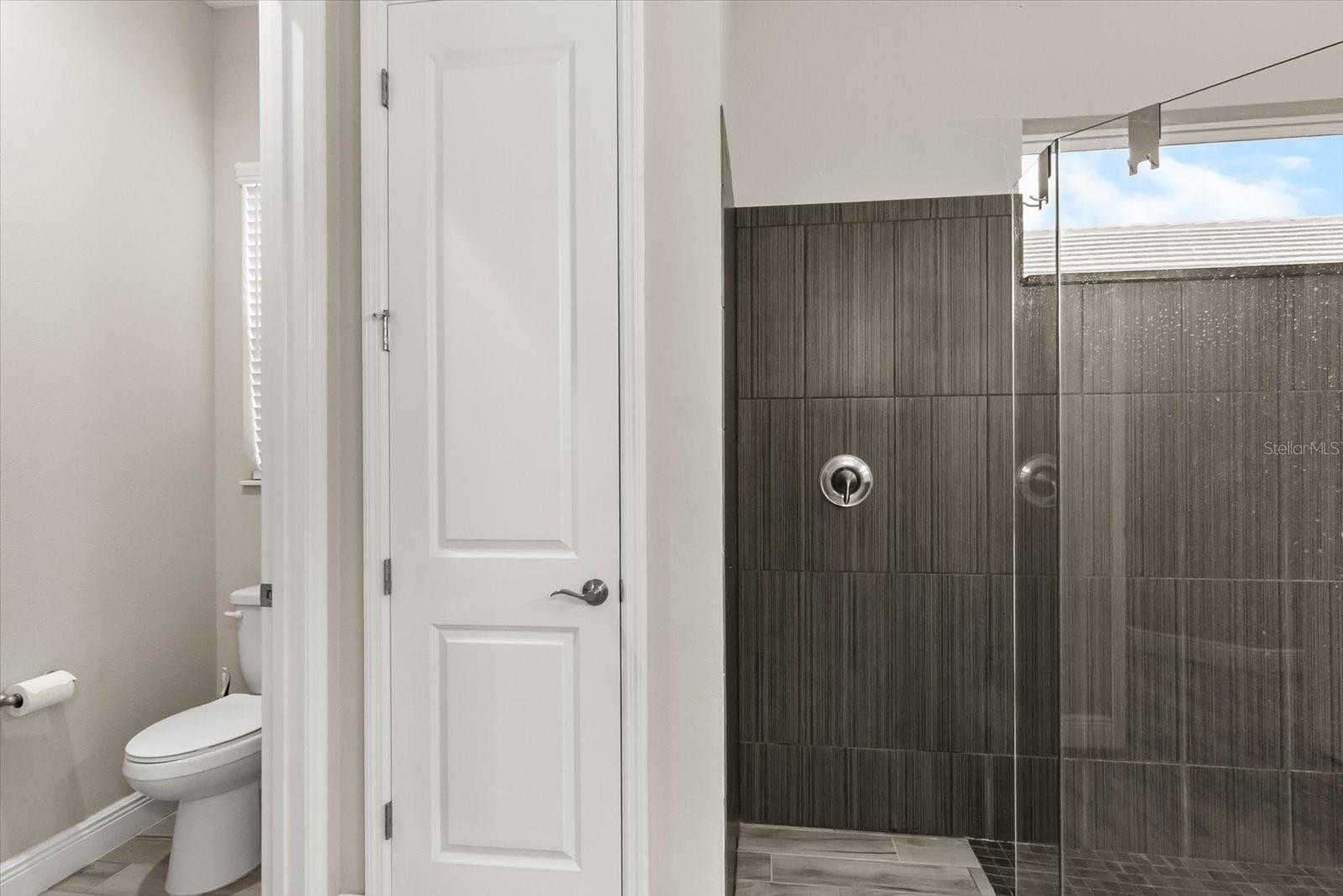 6325 RIVO LAKES BLVD — photo 33