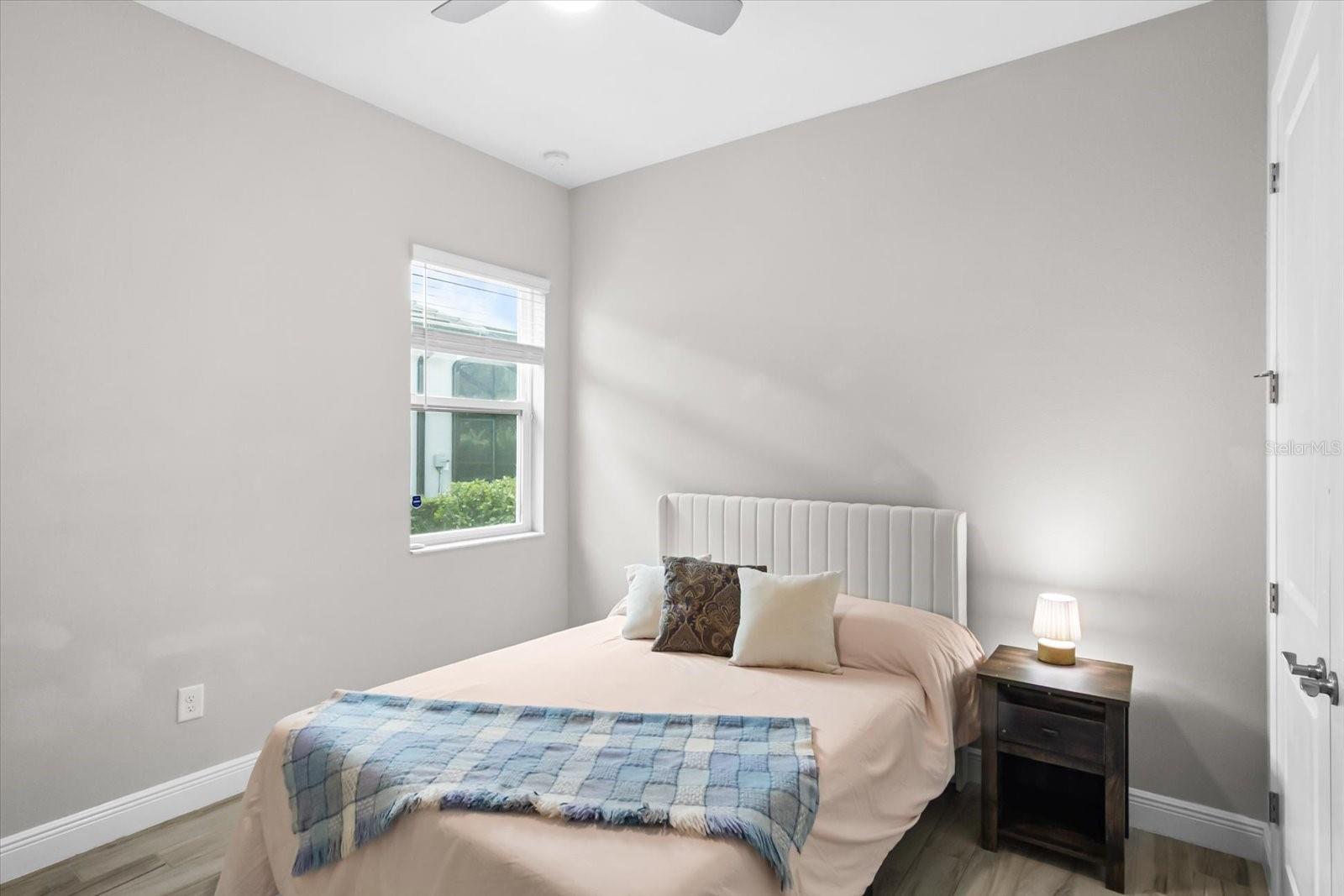 6325 RIVO LAKES BLVD — photo 34