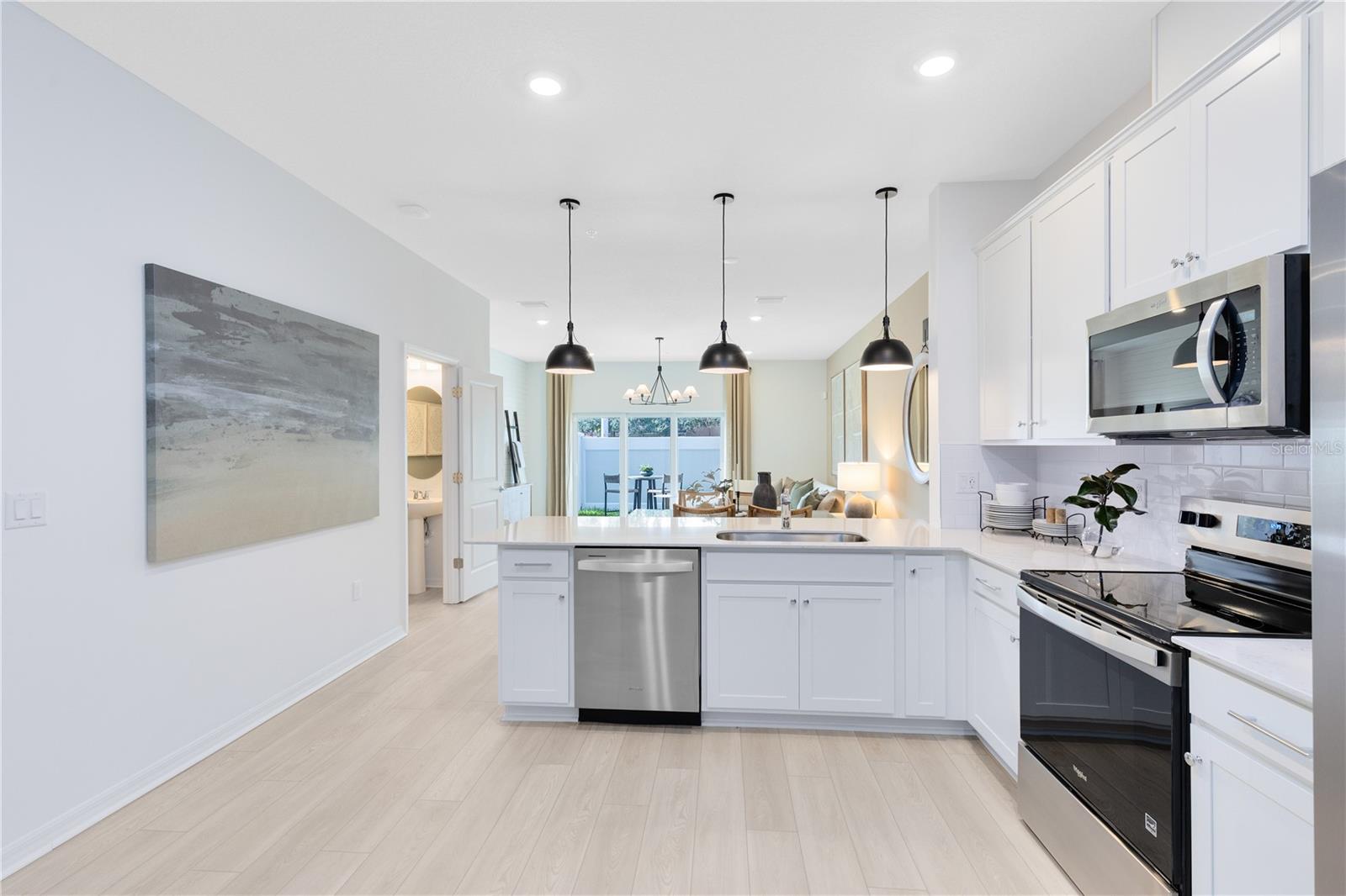 4427 JETTY LANE NE — photo 4