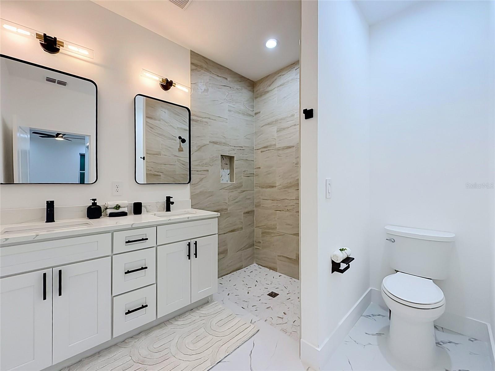 7107 BLEDSOE AVE — photo 3