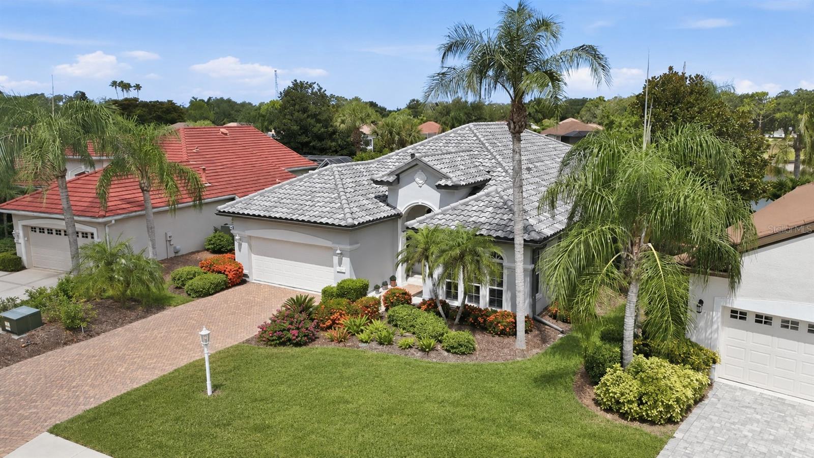 7346 WINDEMERE LN — photo 2