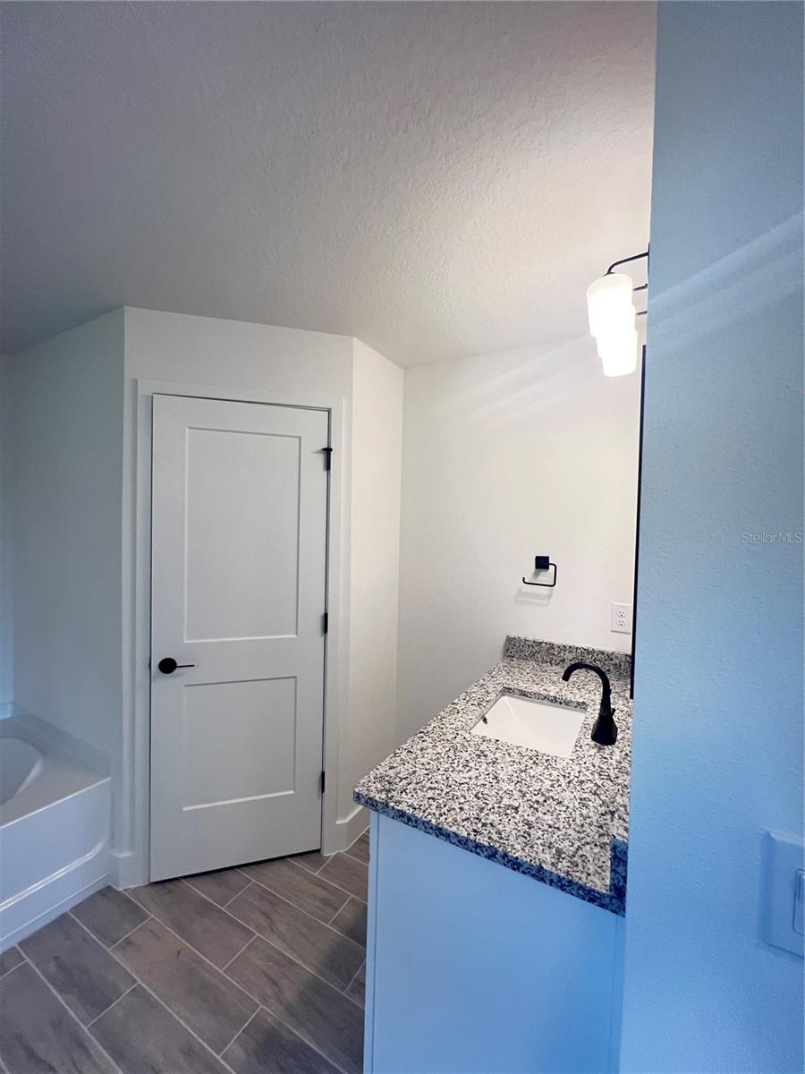 36861 HIDDEN VIEW CIR — photo 44
