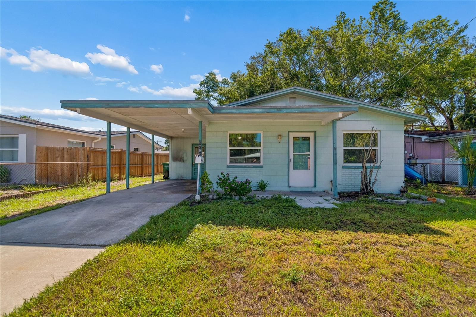6706 S MASCOTTE ST photo