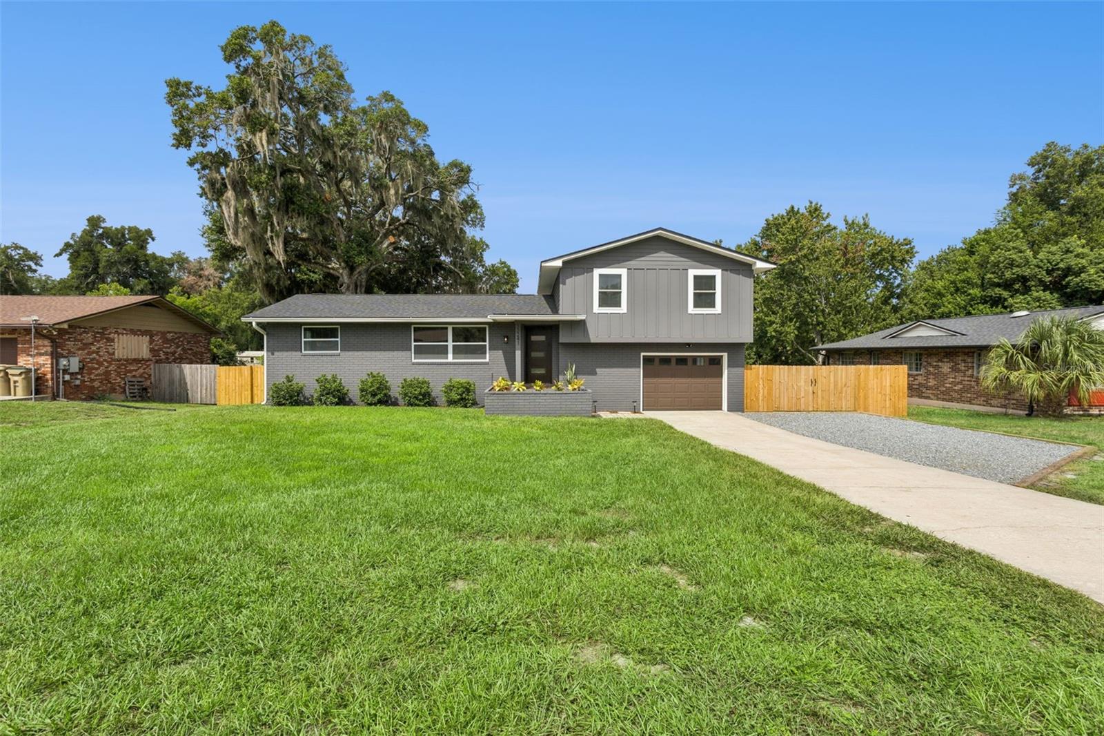 33241 FAIRWAY RD photo