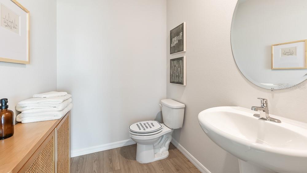 8833 CLEAR VIEW ST — photo 10
