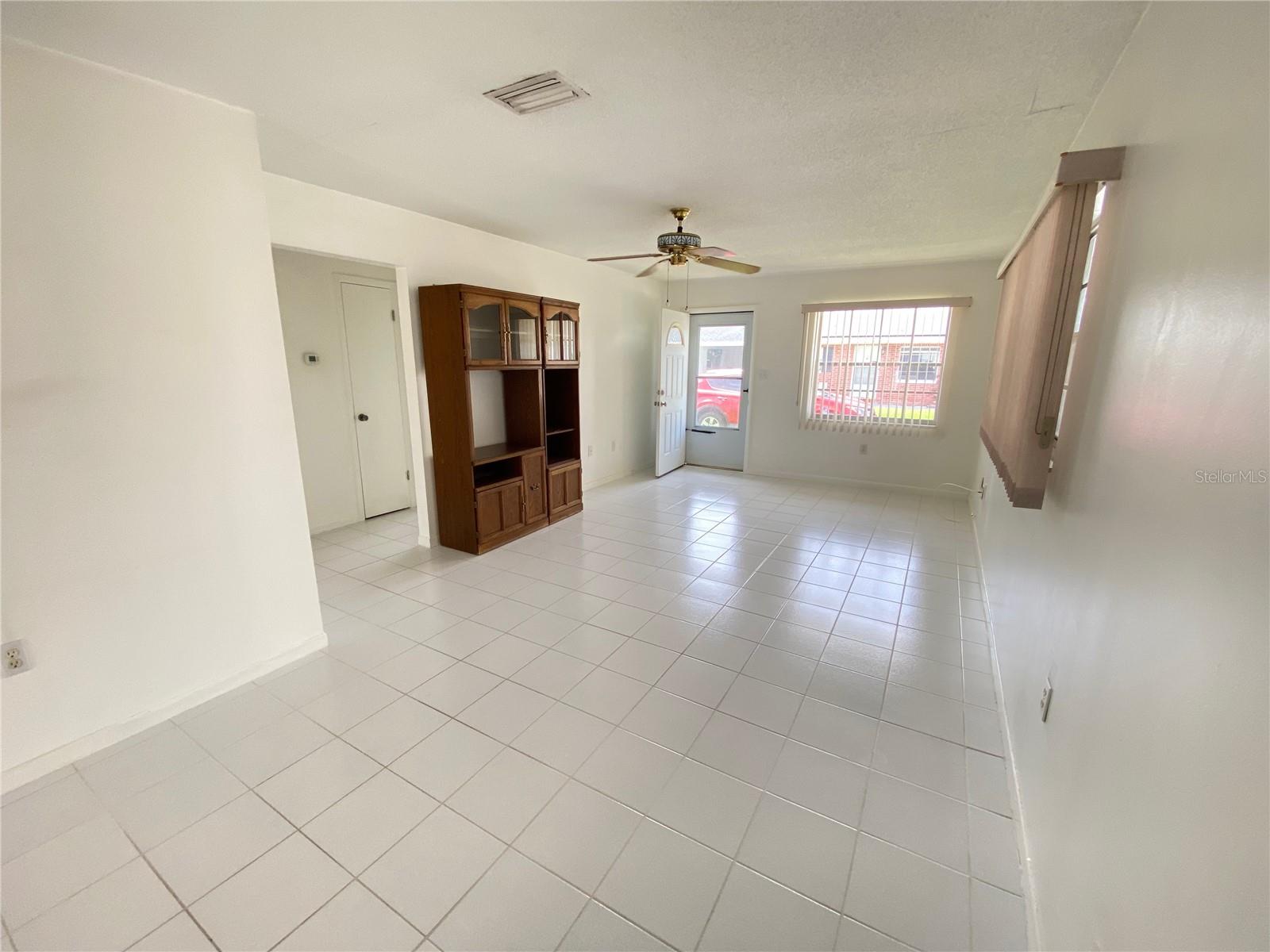5105 ROSE PL N — photo 13