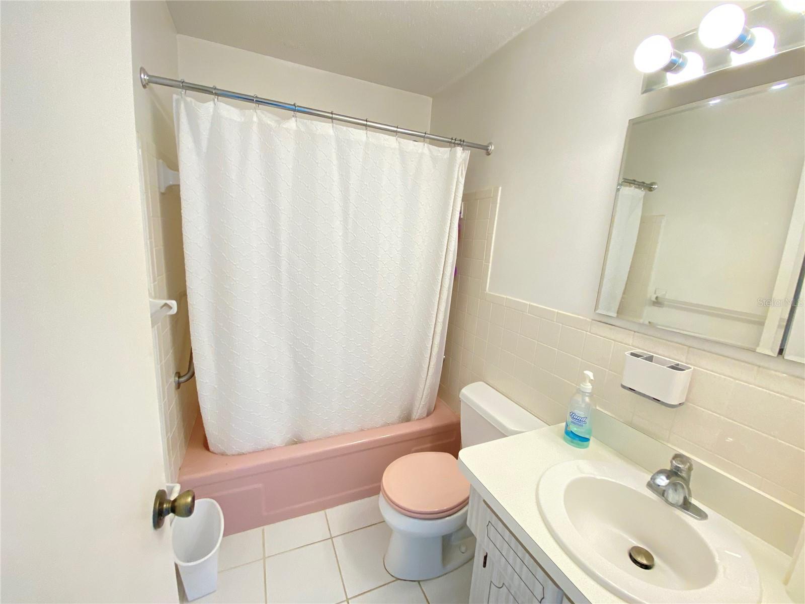 5105 ROSE PL N — photo 35