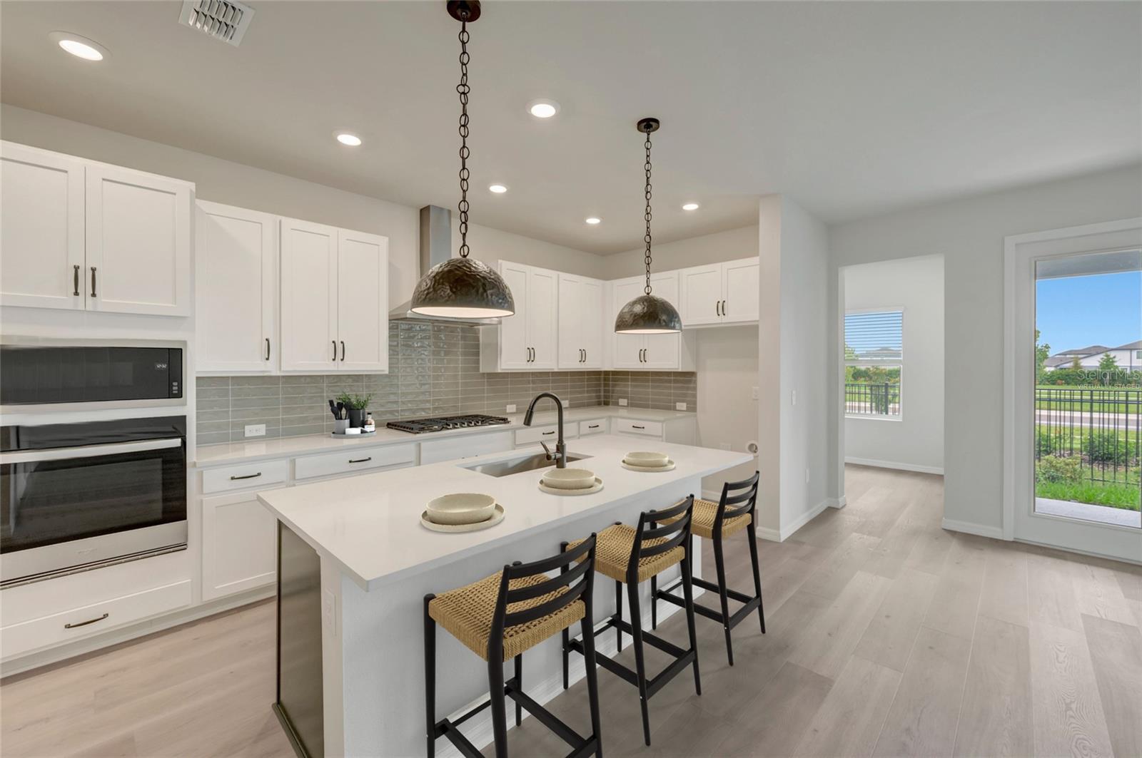 5254 COLONY VISTA DR — photo 2