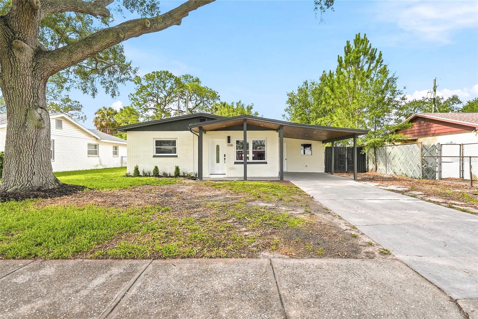 8118 TANGLEWOOD LN — photo 26