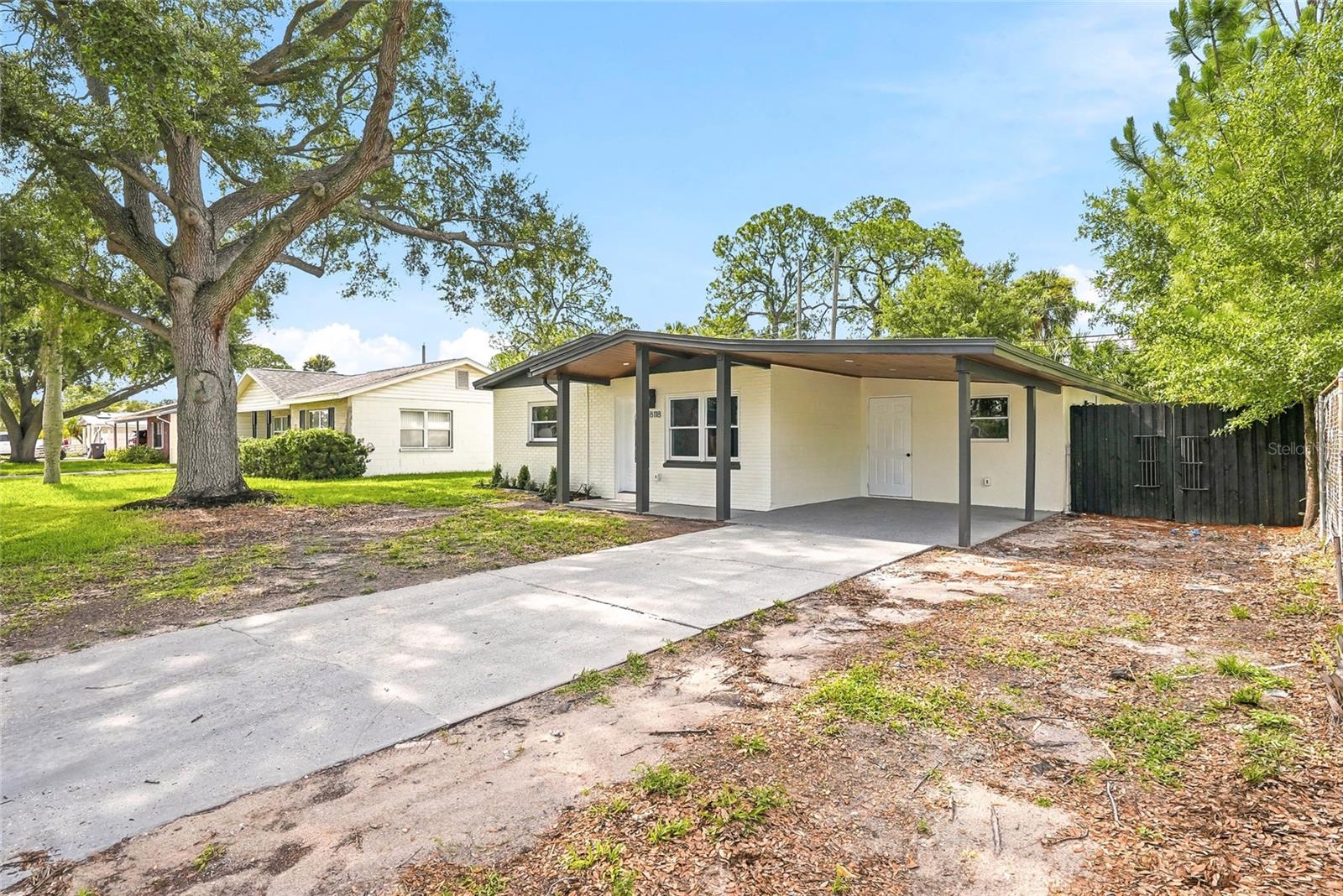 8118 TANGLEWOOD LN — photo 28