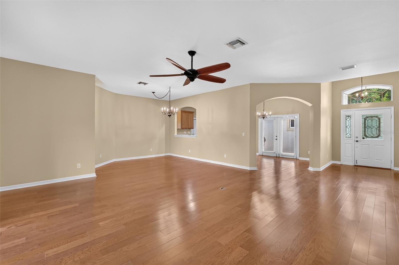 5809 BOUNTY CIR — photo 9