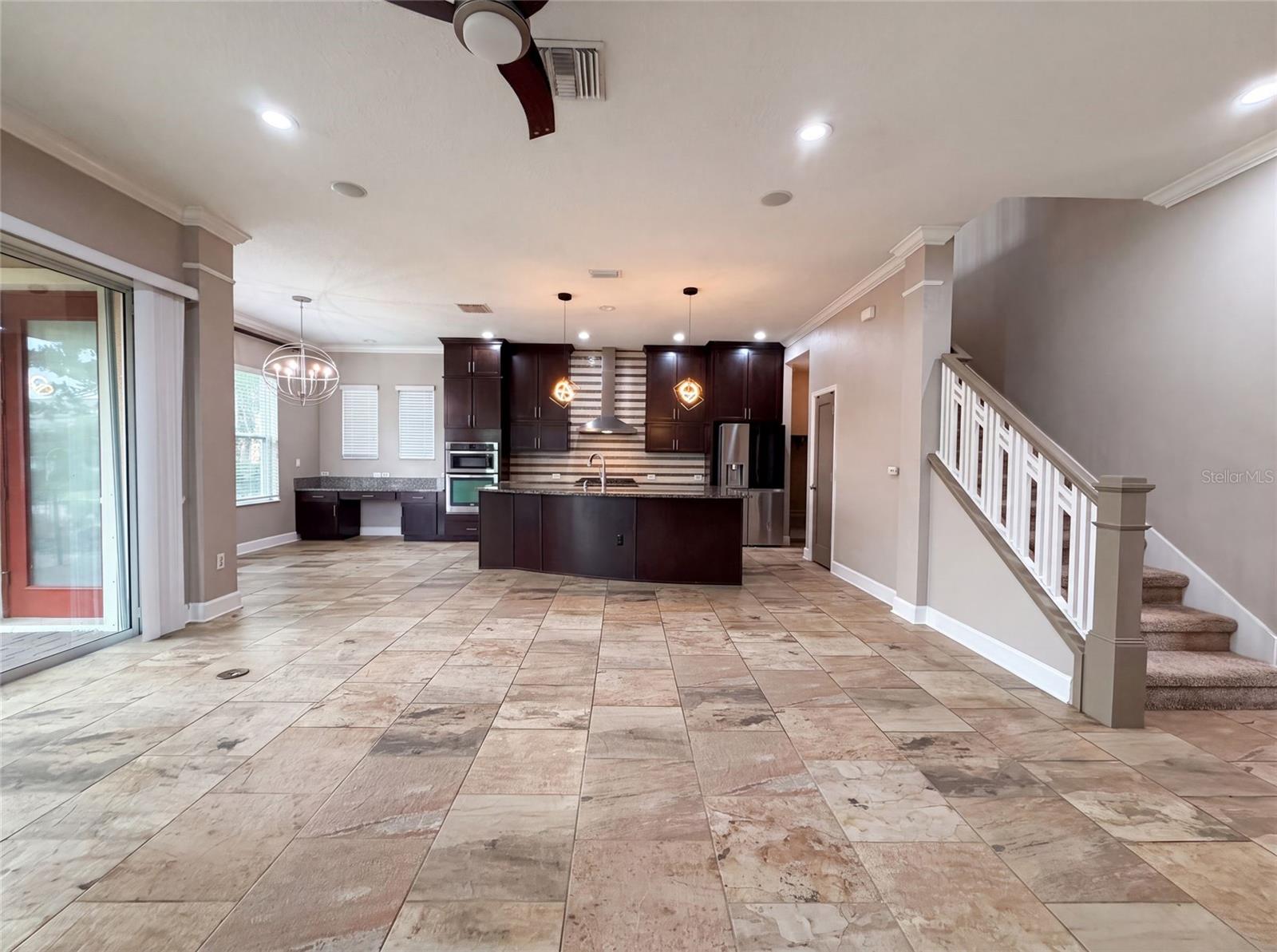 7304 MILESTONE DR — photo 3