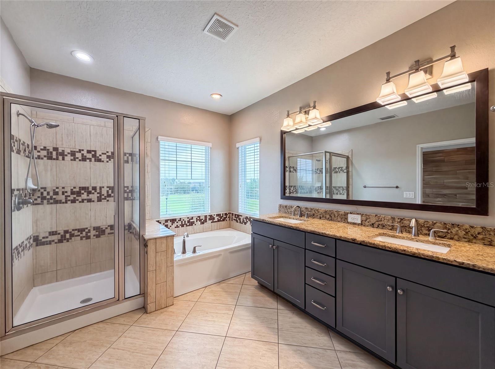 7304 MILESTONE DR — photo 14