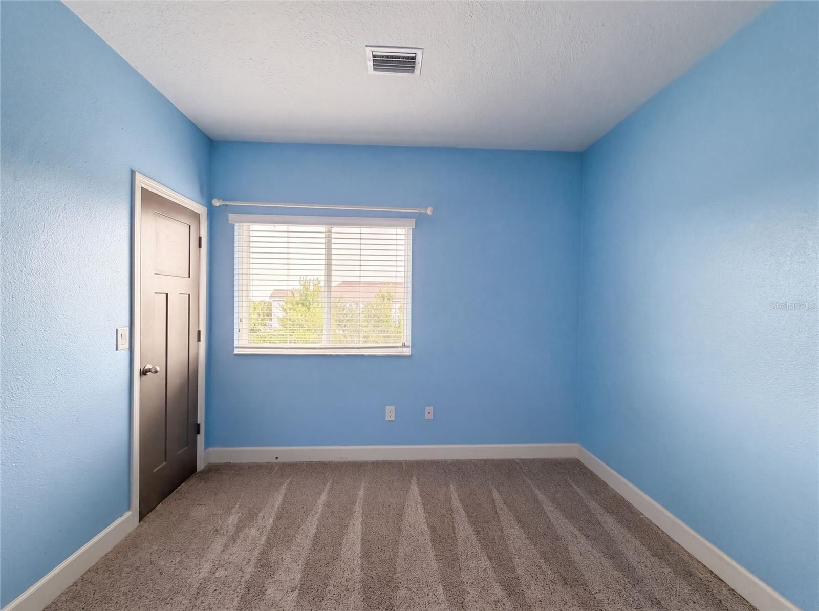 7304 MILESTONE DR — photo 20