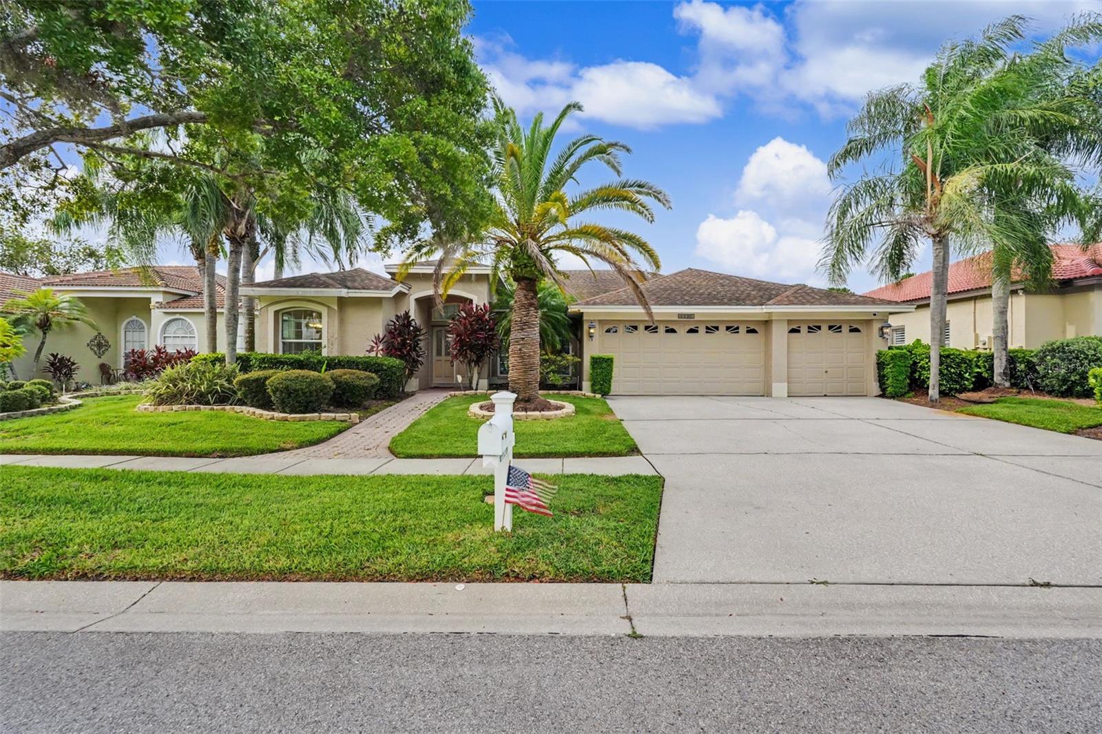 12507 ROYAL DUBLIN AVE photo