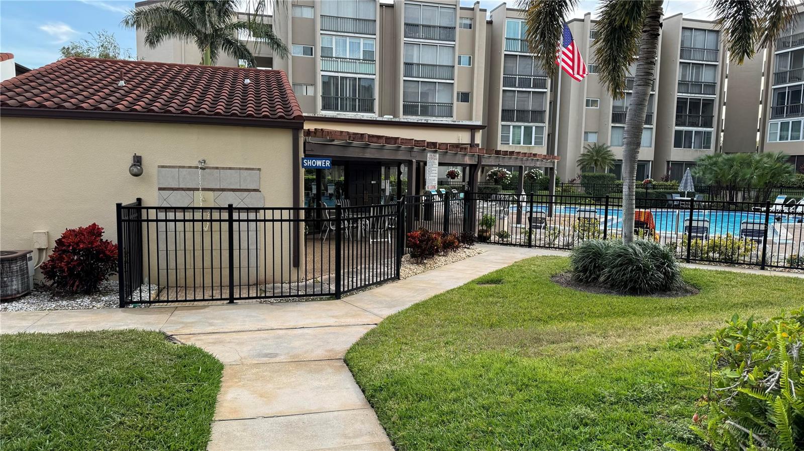 1243 S MARTIN LUTHER KING JR AVE #B205 — photo 27