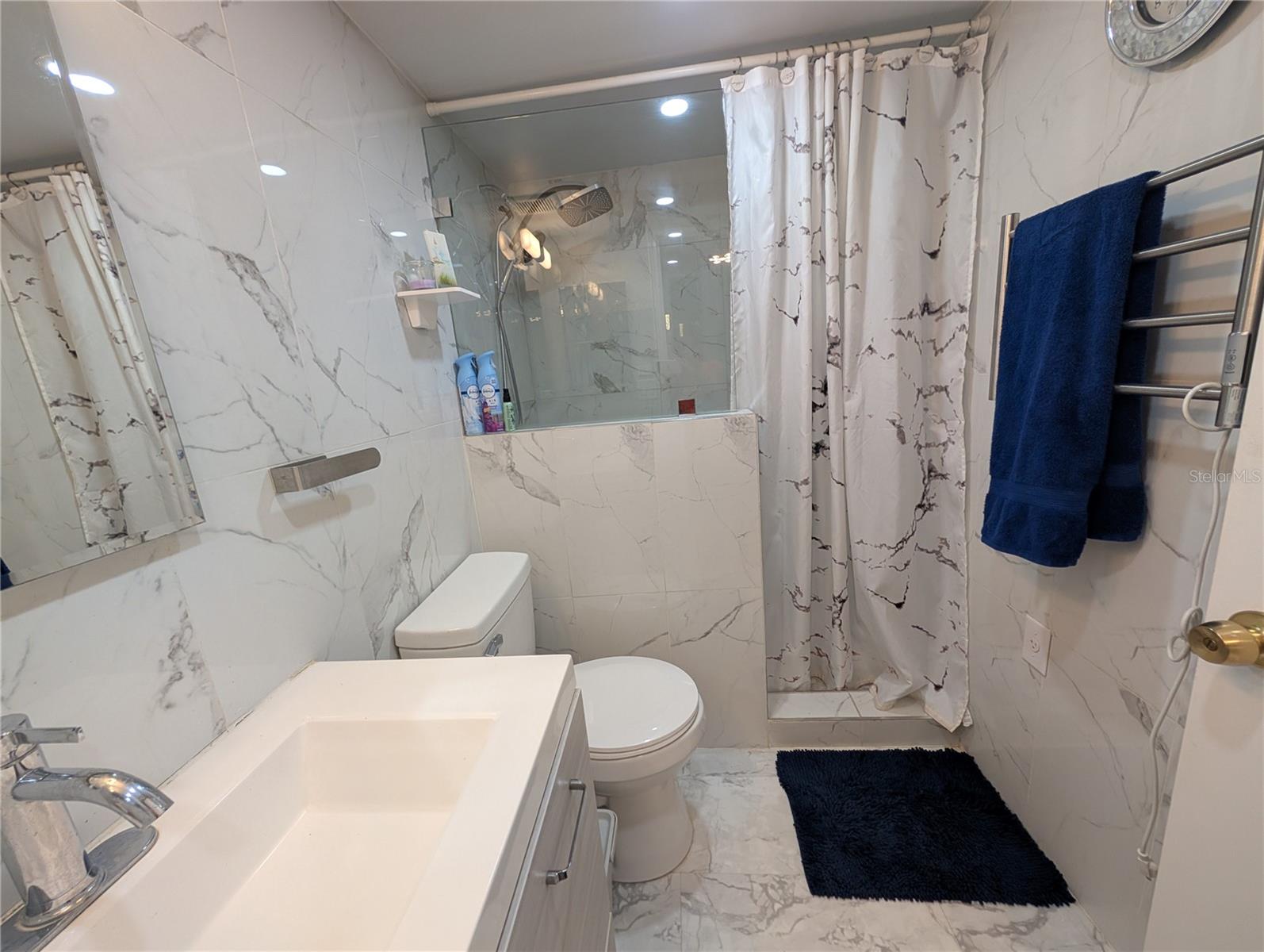 1243 S MARTIN LUTHER KING JR AVE #B205 — photo 14