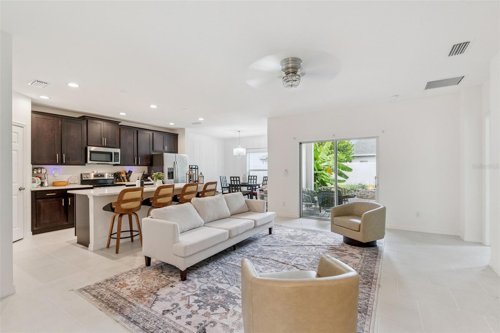 1055 CHASE AUSTIN WAY — photo 3