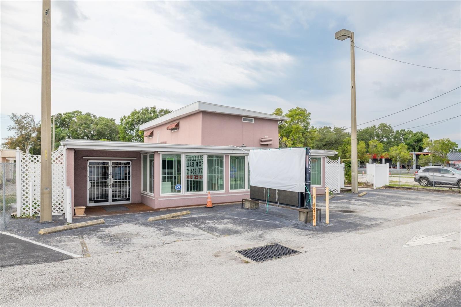 2865 E BAY DR photo