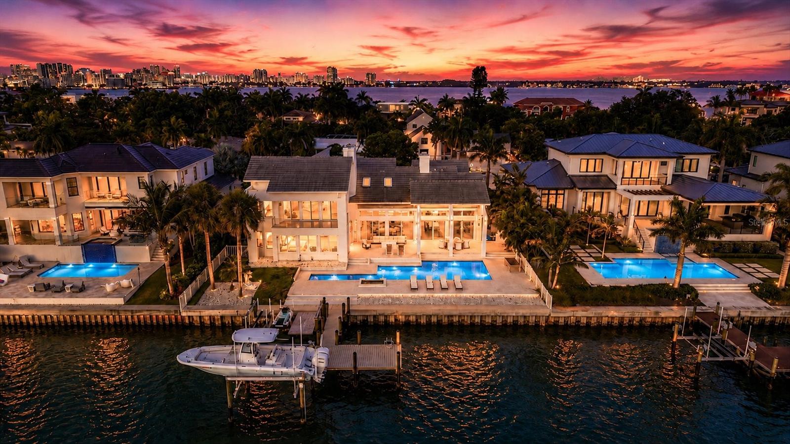 216 BIRD KEY DR photo