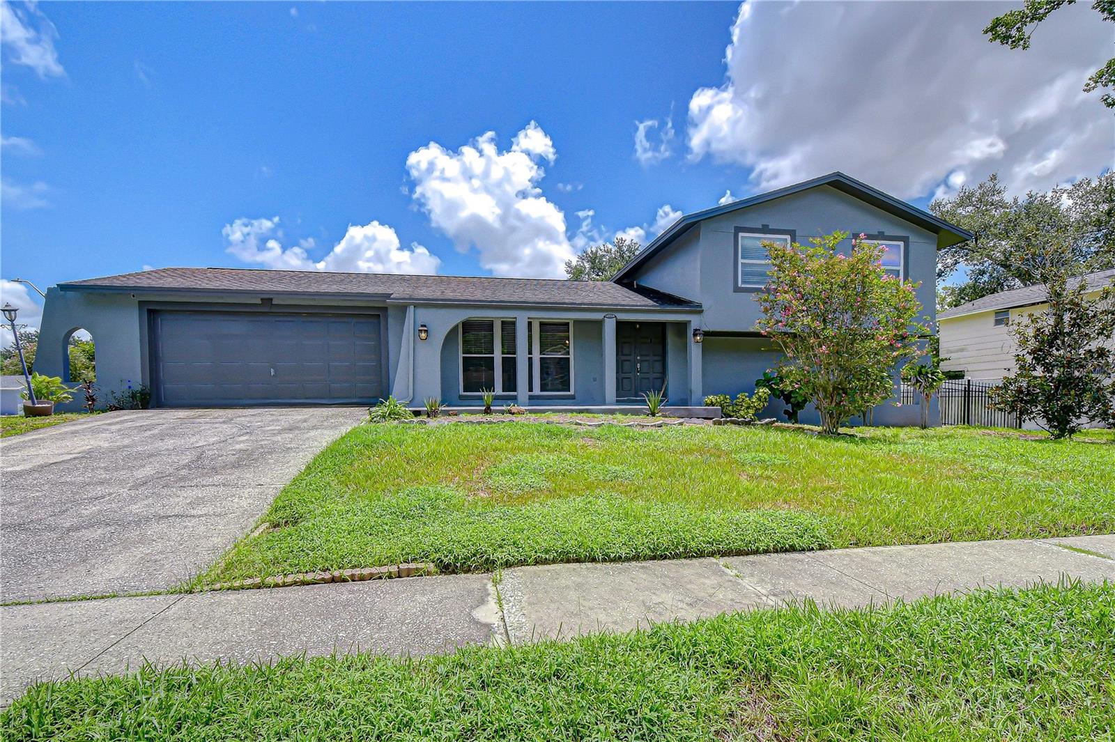 4723 SOUTHBREEZE DR photo