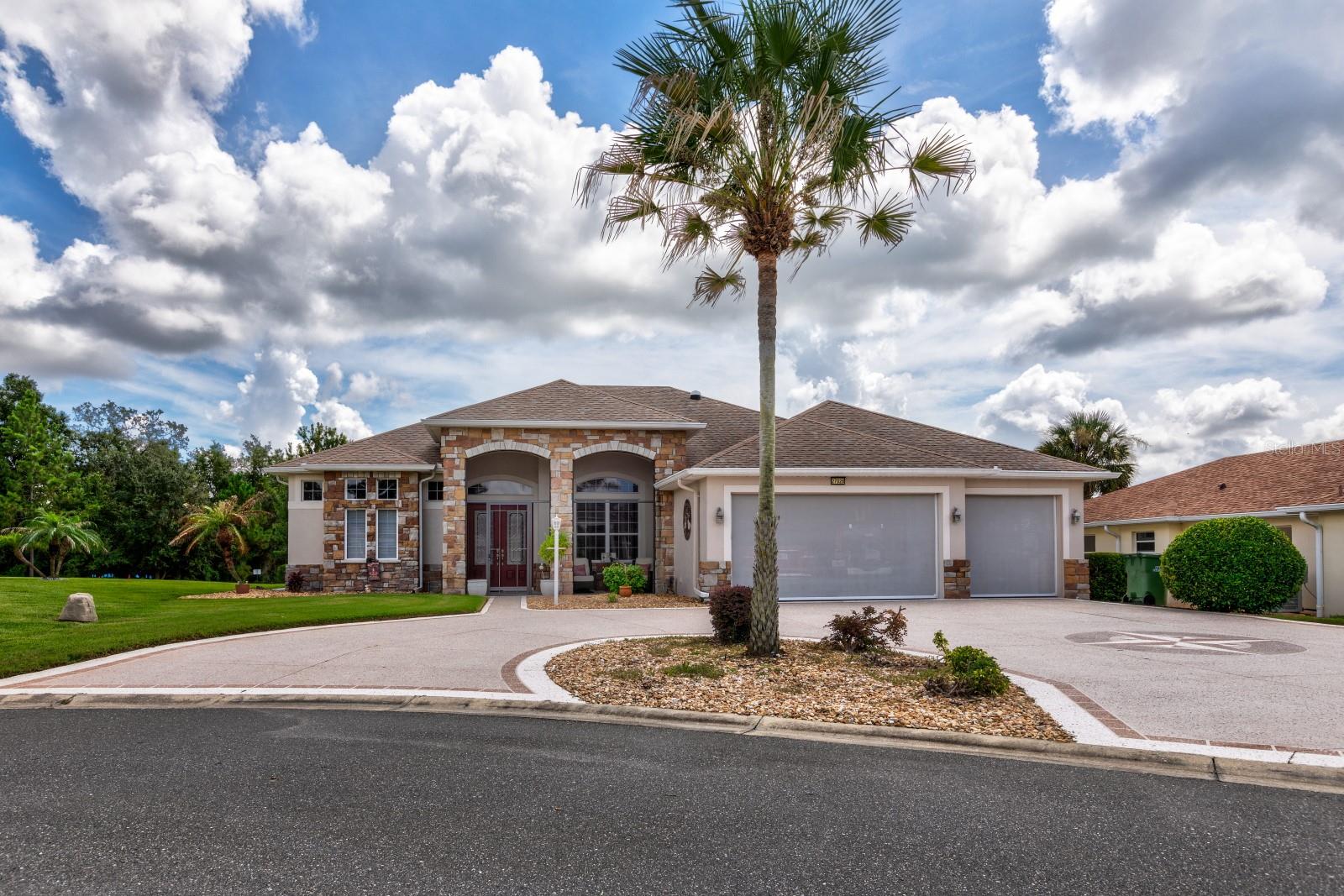 27028 OLD ENGLISH CT photo