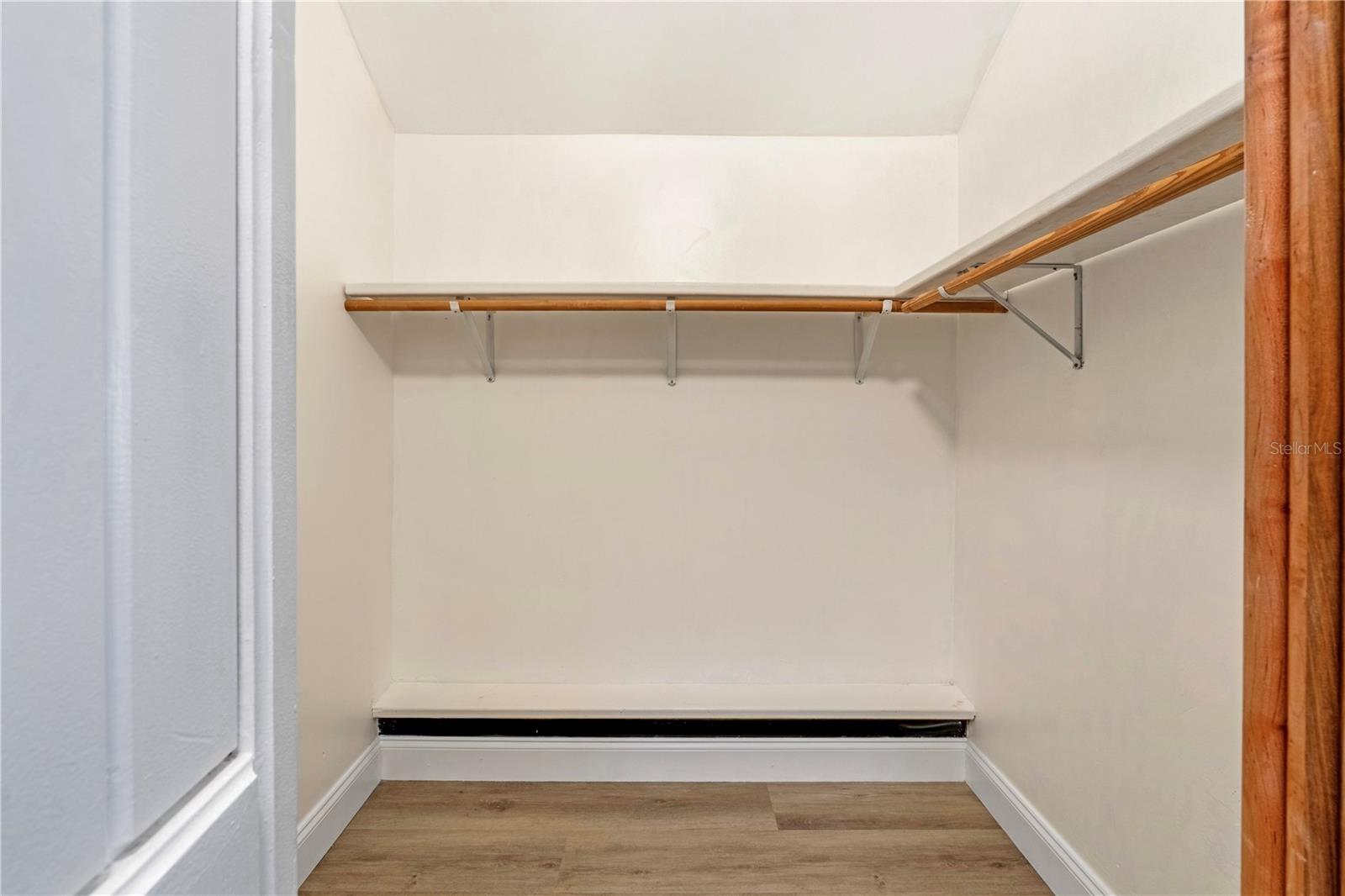 305 S ROSSITER ST — photo 9