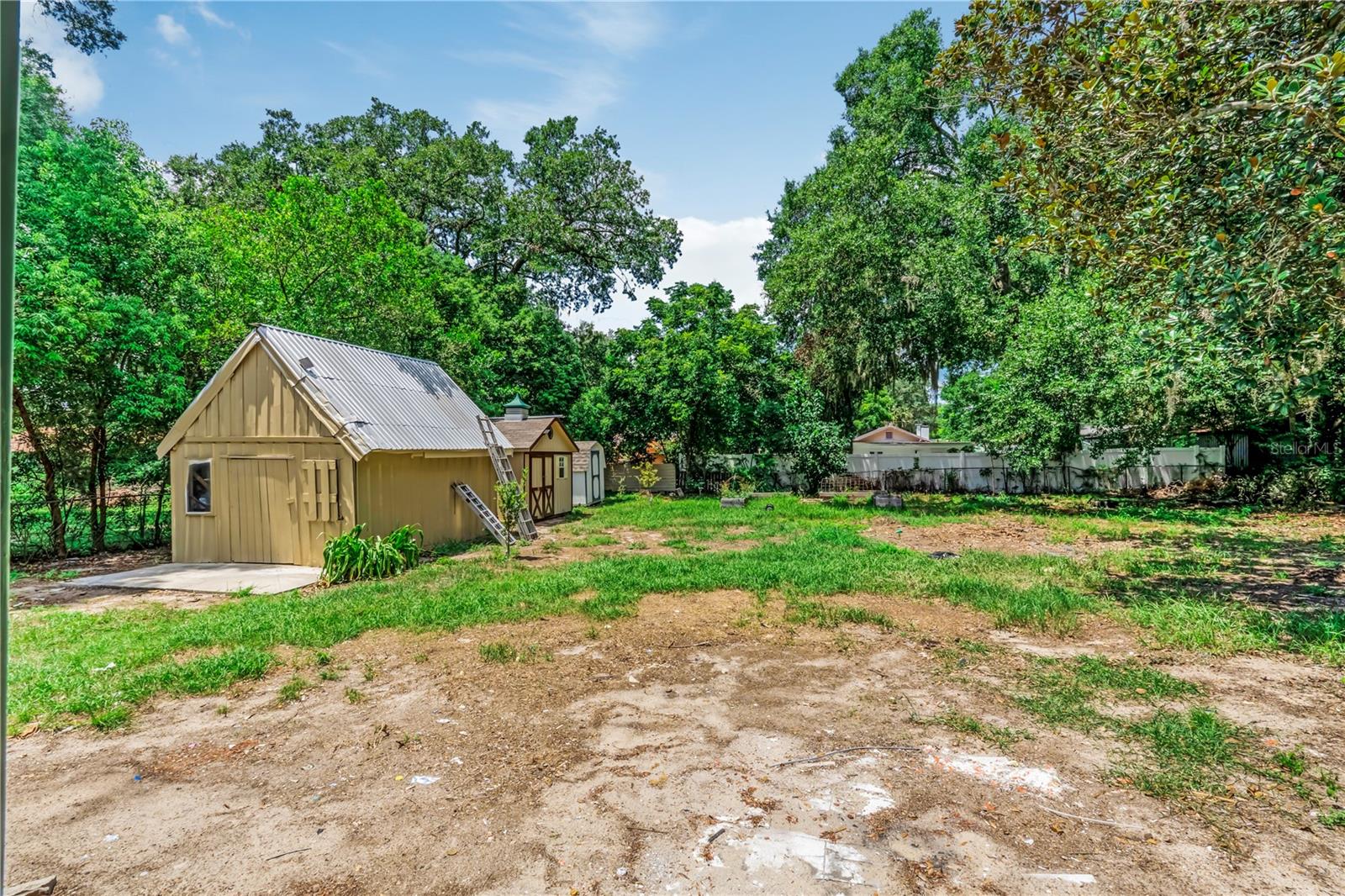 305 S ROSSITER ST — photo 31