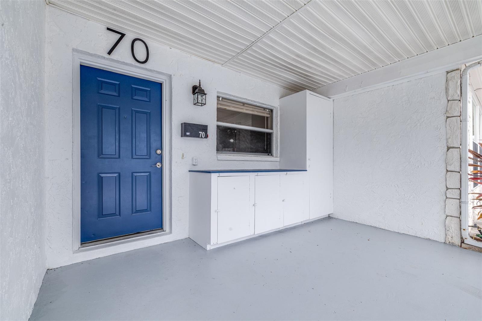 13940 ANONA HEIGHTS DR #70 — photo 3