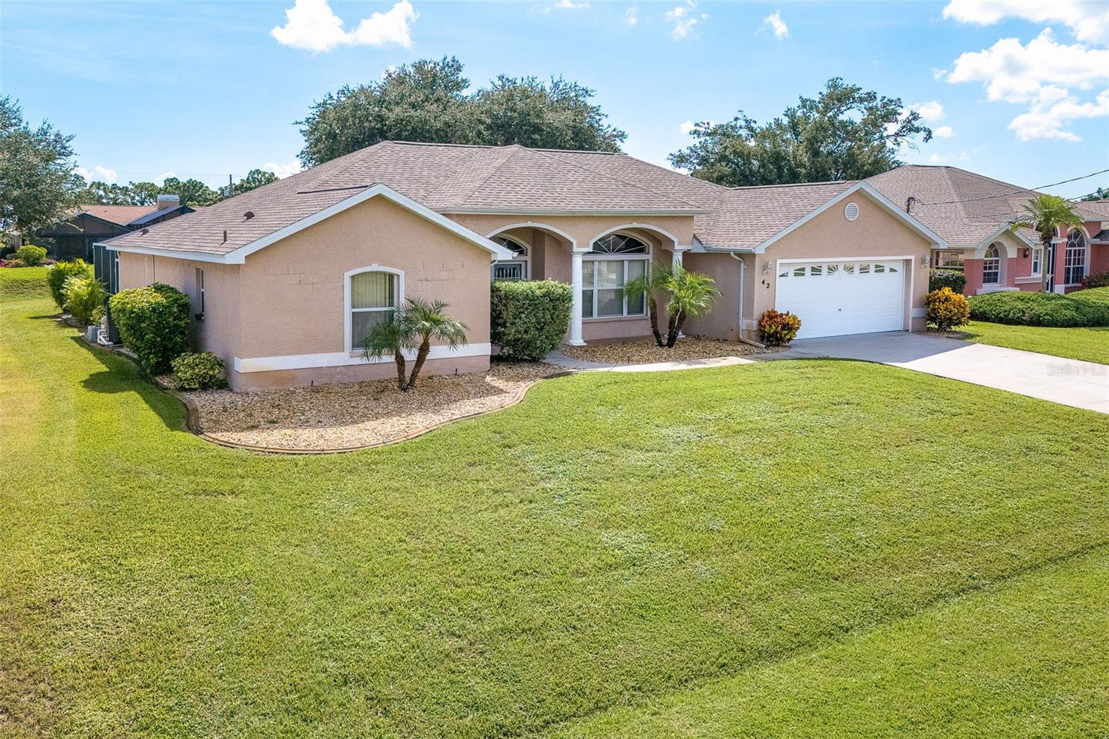 42 BROADMOOR LN photo