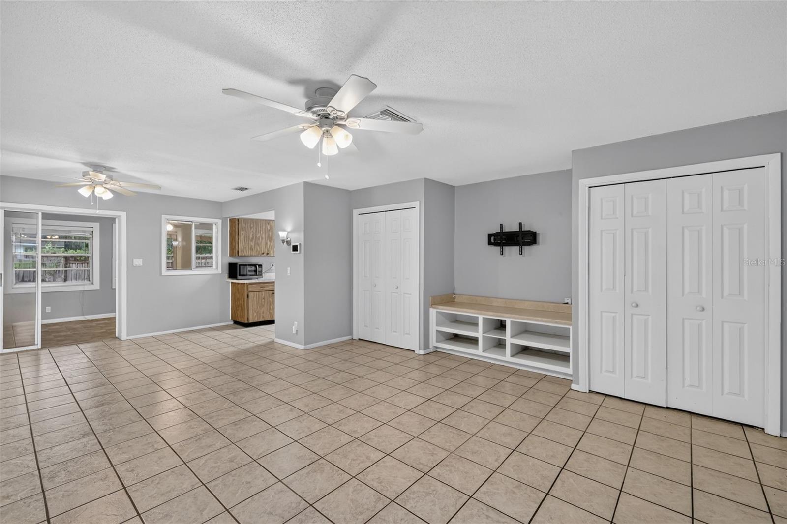 1305 ORANGE AVE — photo 18
