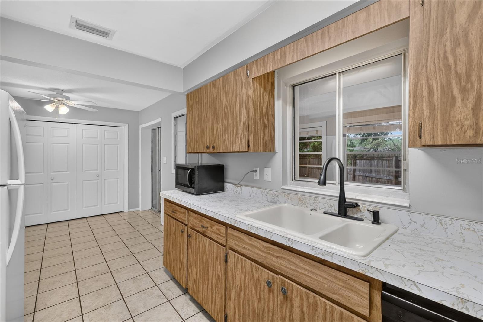 1305 ORANGE AVE — photo 24