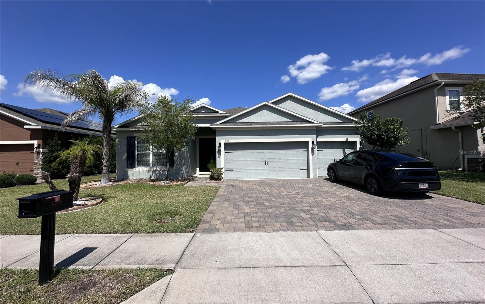 226 BRUNSWICK DR photo