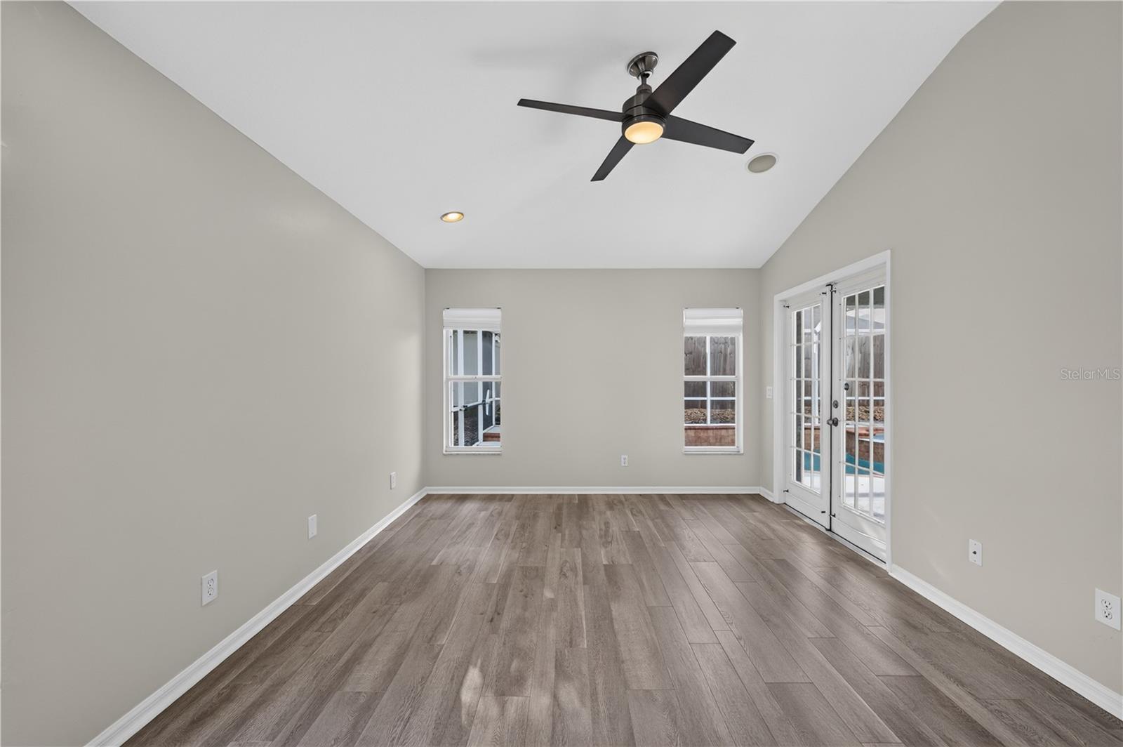 708 ERIK LAKE RD — photo 11