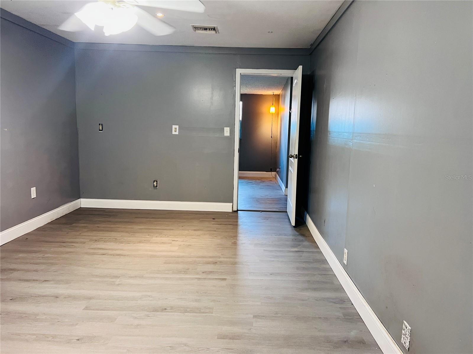 6814 PEARSON LN — photo 13