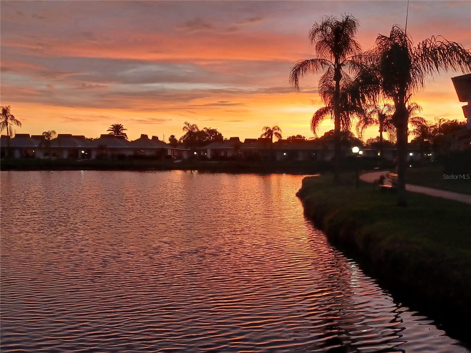 4330 TAHITIAN GARDENS CIR #A — photo 32