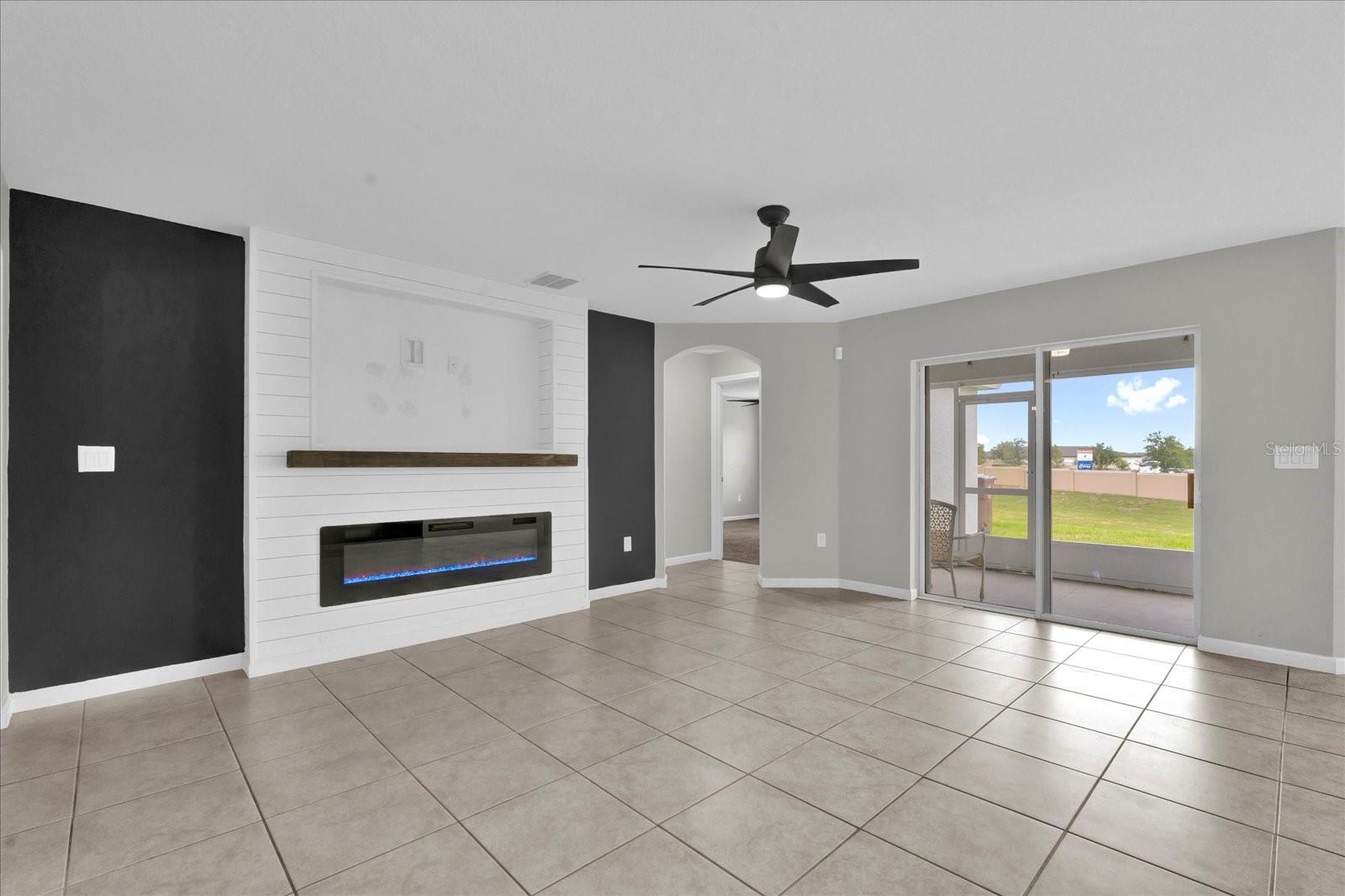 3405 YARIAN DR — photo 3