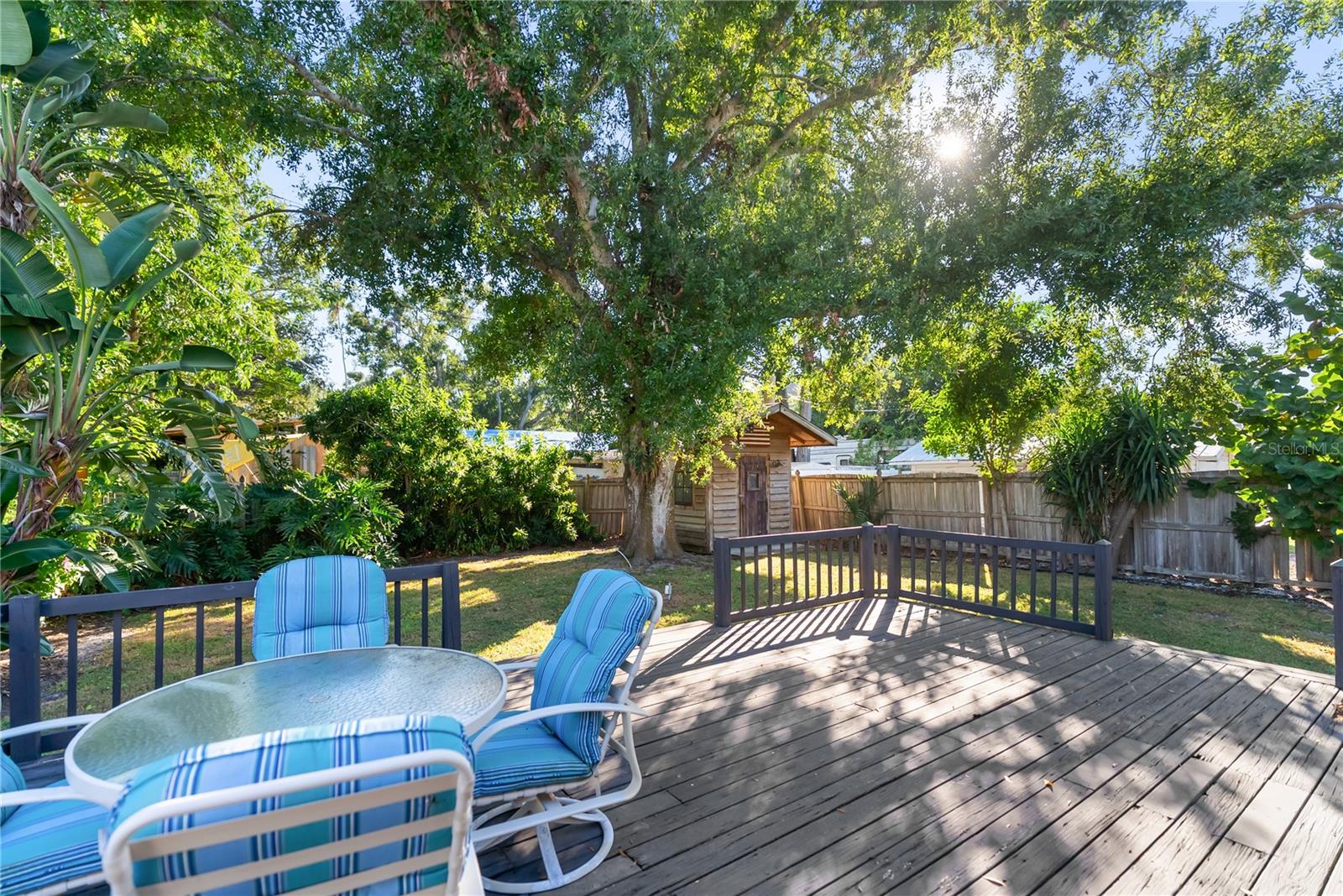 2530 LOMA LINDA ST — photo 34