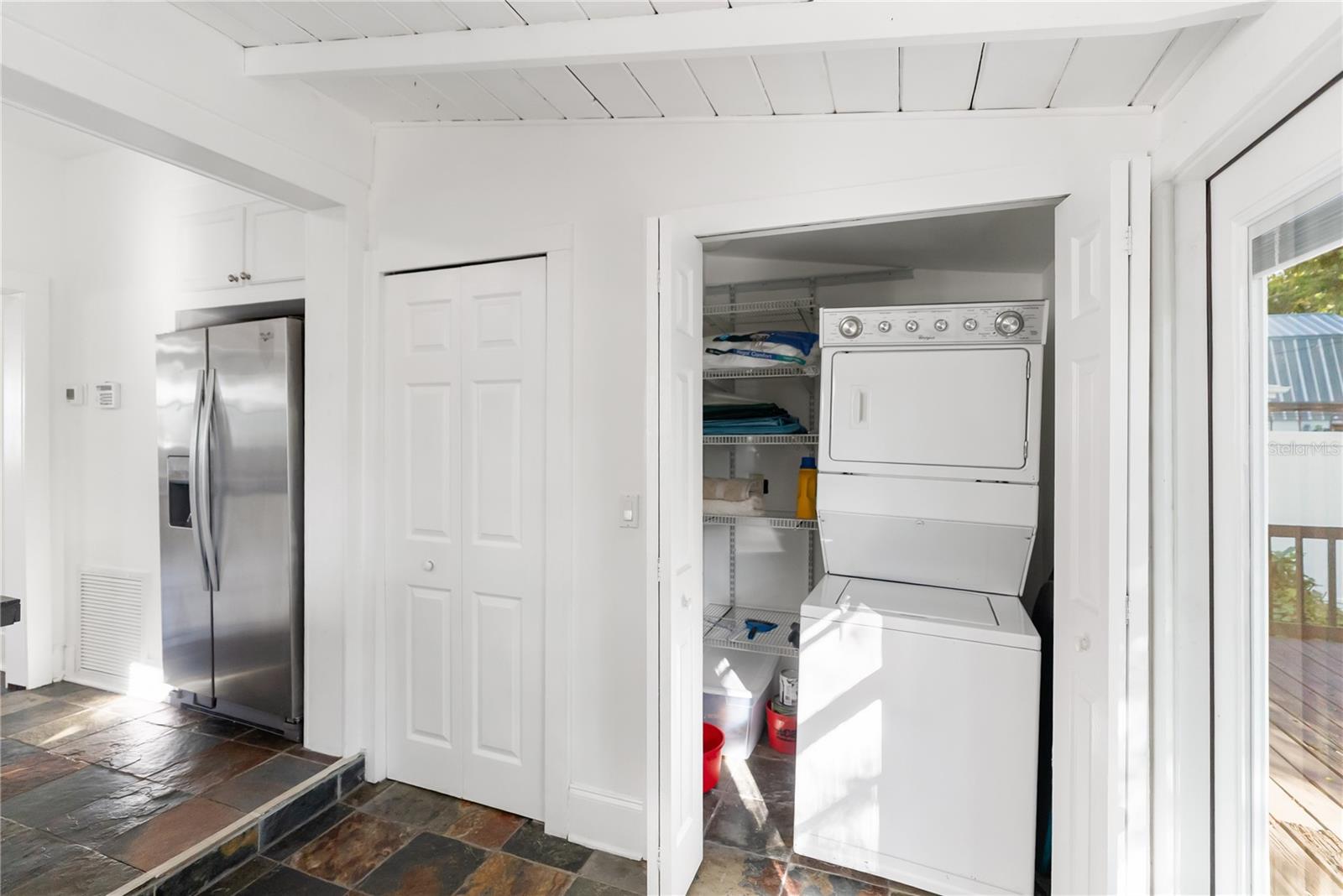 2530 LOMA LINDA ST — photo 42