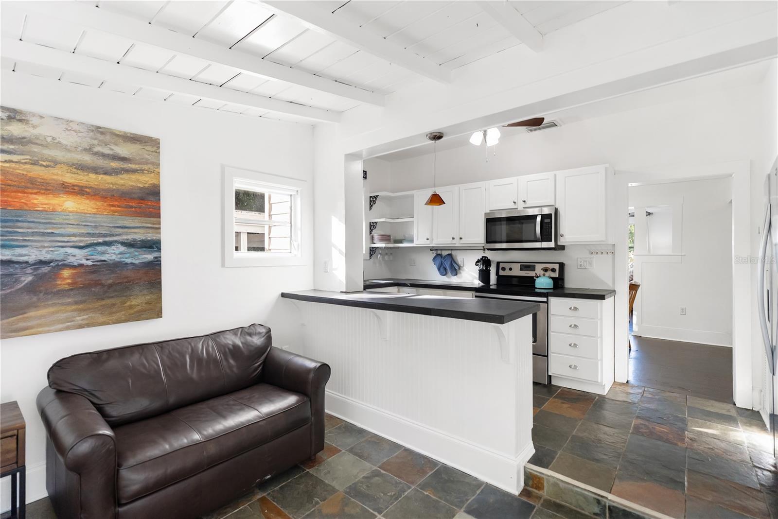 2530 LOMA LINDA ST — photo 43