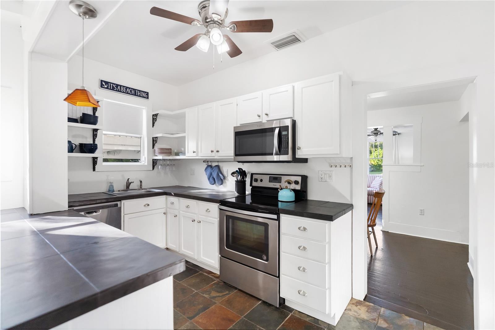 2530 LOMA LINDA ST — photo 44