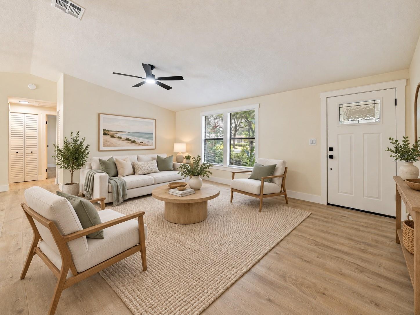 1671 CASTLEWOOD LN — photo 3